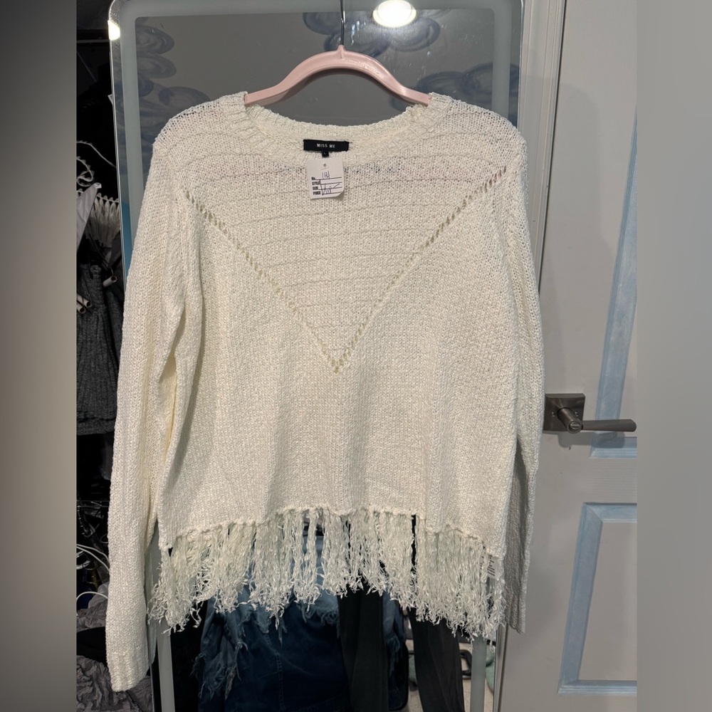 White Fringe Sweater, Asymmetrical Cut in the back, Size Large